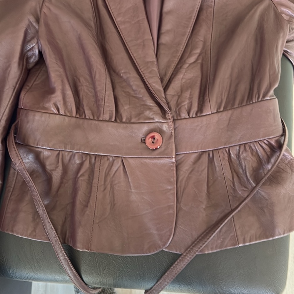 Soft leather jacket - Picture 2 of 5